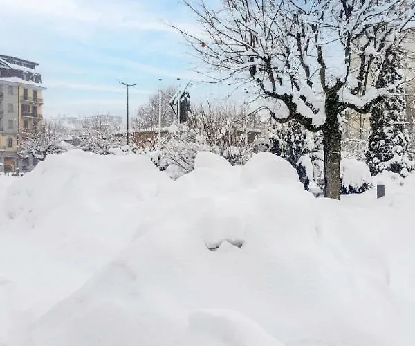 Апартаменты L'aiguille Du Midi-8 By Interhome Шамони